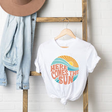 Here Comes The Sun Colorful Short Sleeve Tee